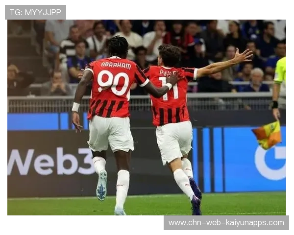 AC米兰反击多点启动，莱奥横传未能找到队友